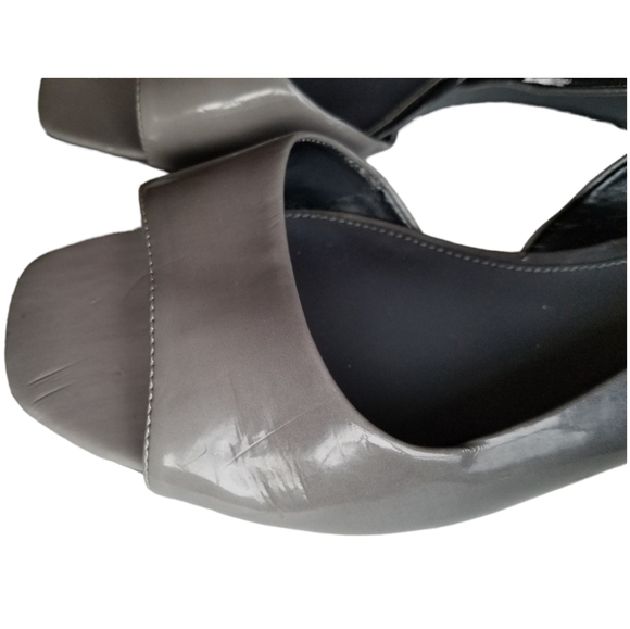 Bandolino Gray ombre Wedge Open Toe sling back BDJAYY Size 10M - Picture 9 of 12